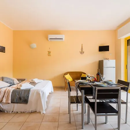 Holiday home Casa Medea A *